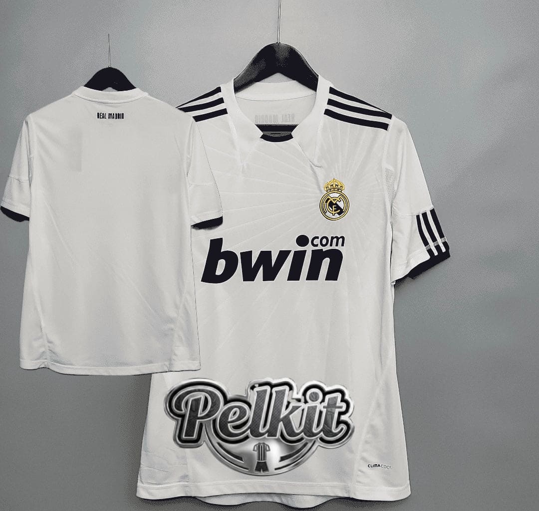 Retro Real Madrid 10/11 Home Jersey