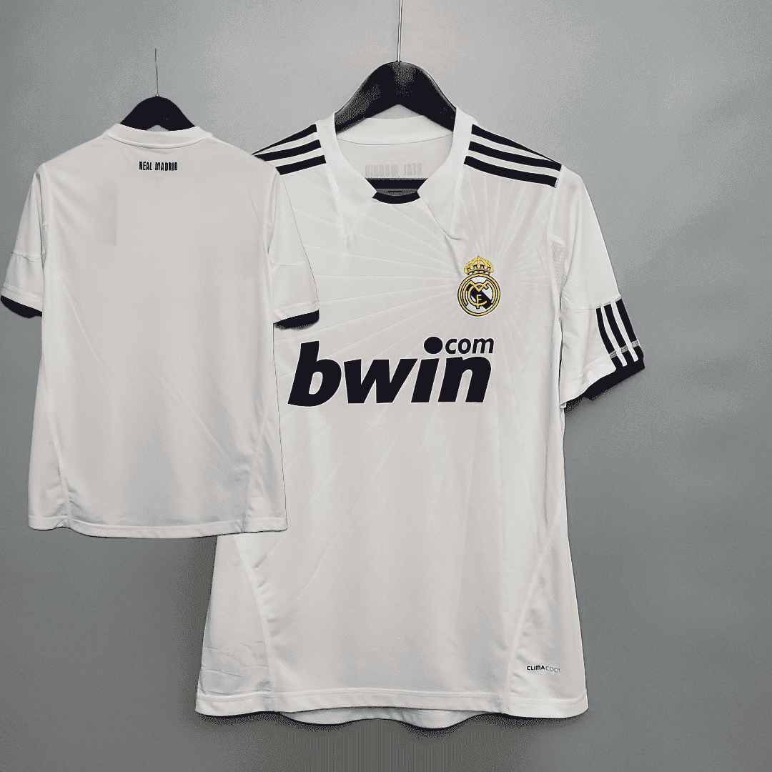 Retro Real Madrid 10/11 Home Jersey