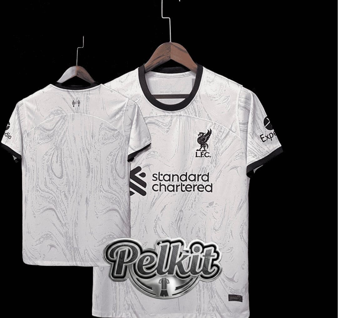Liverpool 22/23 Away Jersey