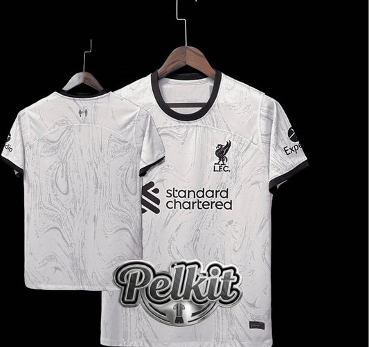 Liverpool 22/23 Away Jersey